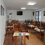 De Estación Hostal Canfranc