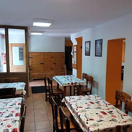 De Estacion Hostel